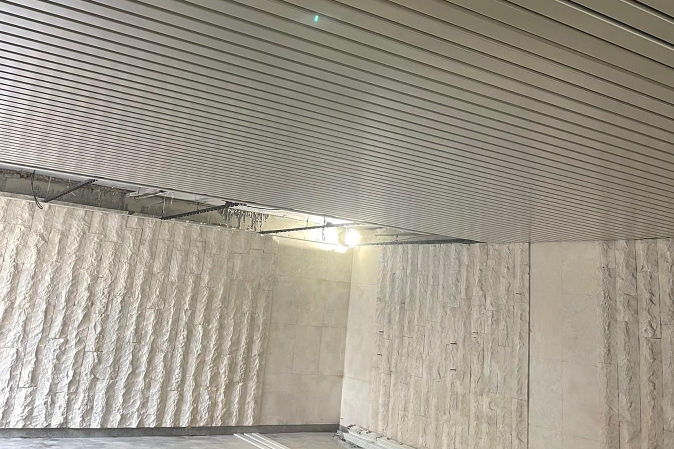 Светна ремонтираният подлез на Румънското, чакат се асансьорите