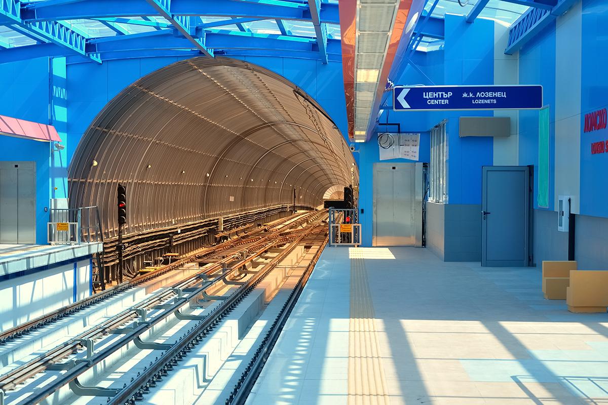 10 години от втората линия на столичното метро: С 25% е намалява автомобилн