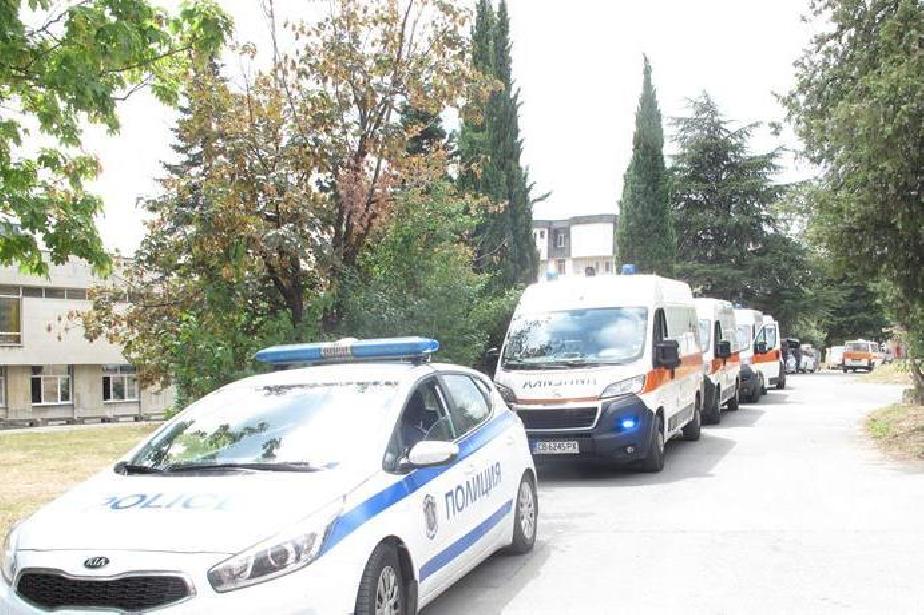 Пет линейки откараха седем сръбски деца на родна земя