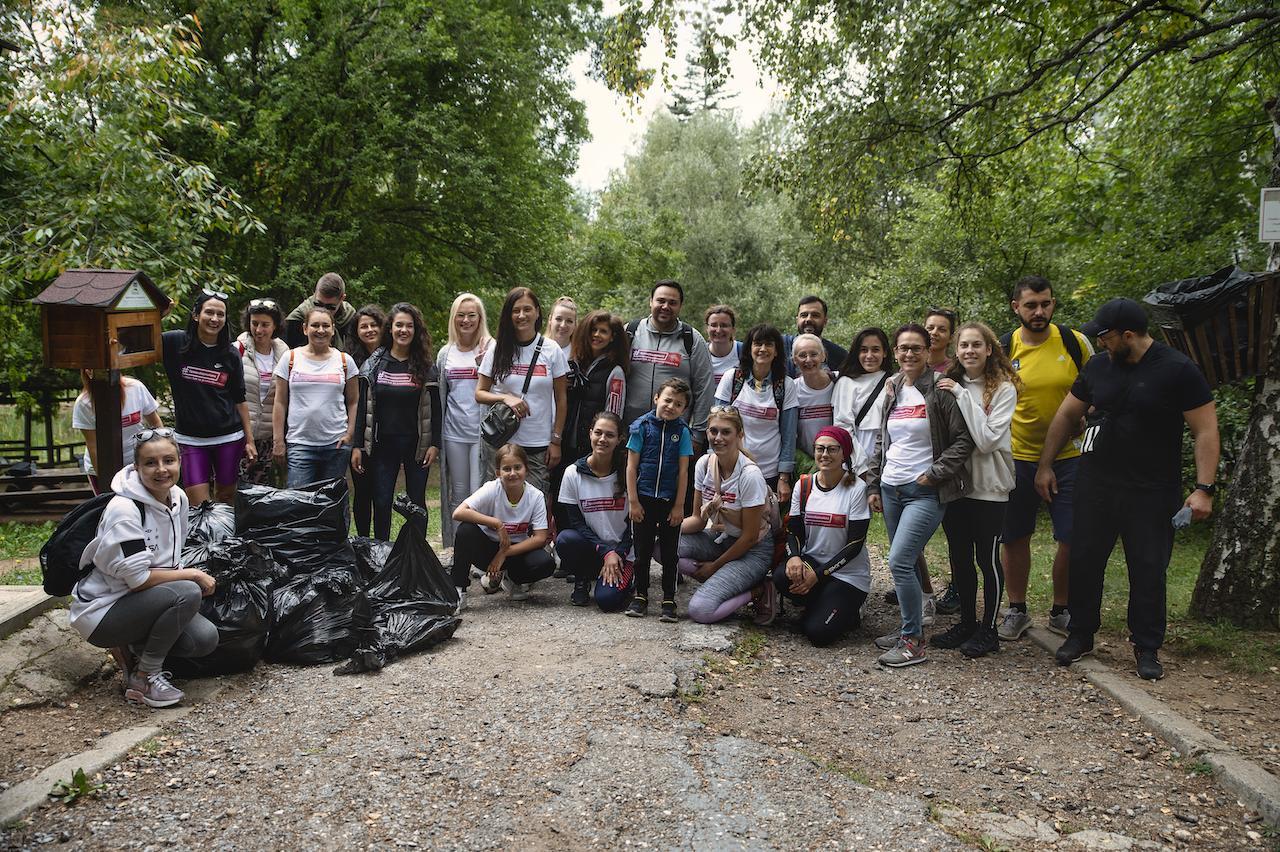 Над 35 доброволци събраха 135 кг отпадъци от Дендрариума и Копитото на Вито