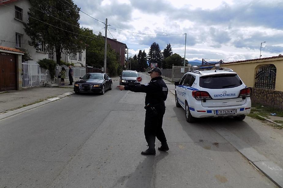 Продължава полицейска спецоперация на територията на Софийска област