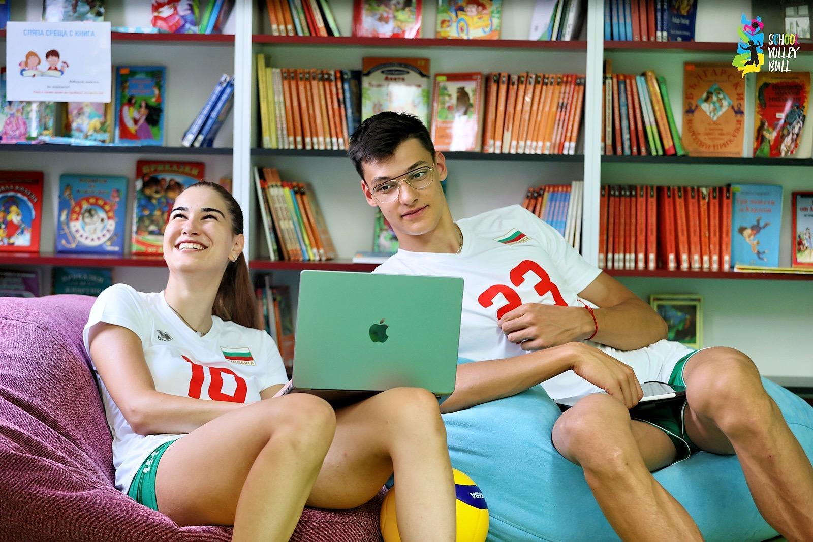 Алекс Николов и Никол Данкинова станаха посланици на "С волейбол на училище