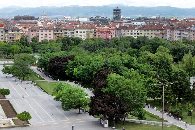 Къде се забранява се спиране, паркиране и движение на автомобили в София