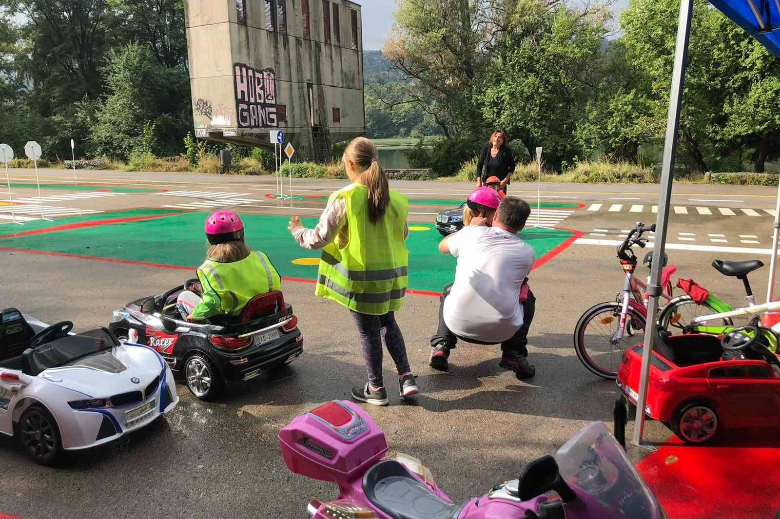 Район Надежда организира детски празници по пътна безопасност