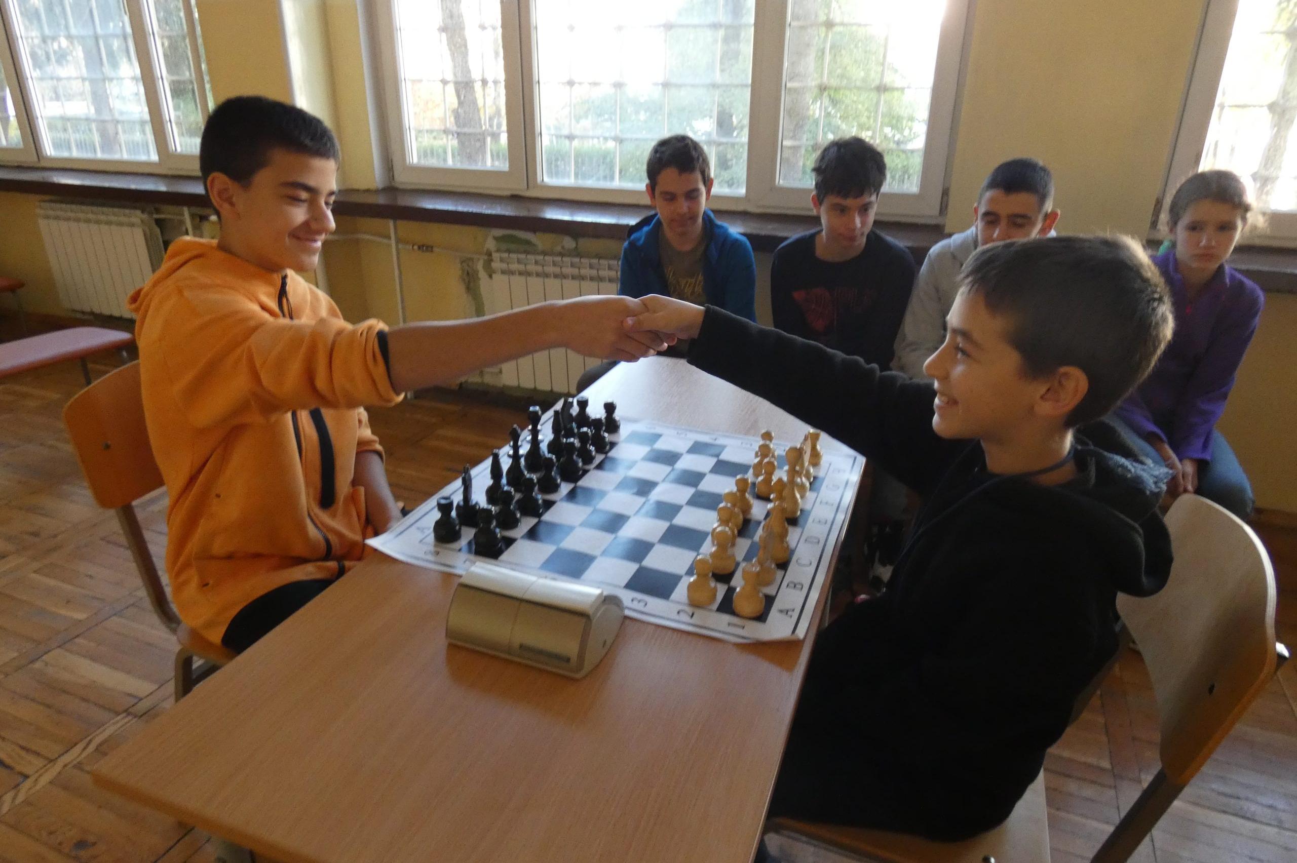 8 СУ „В. Левски“ е първенец по шахмат в район „Студентски“