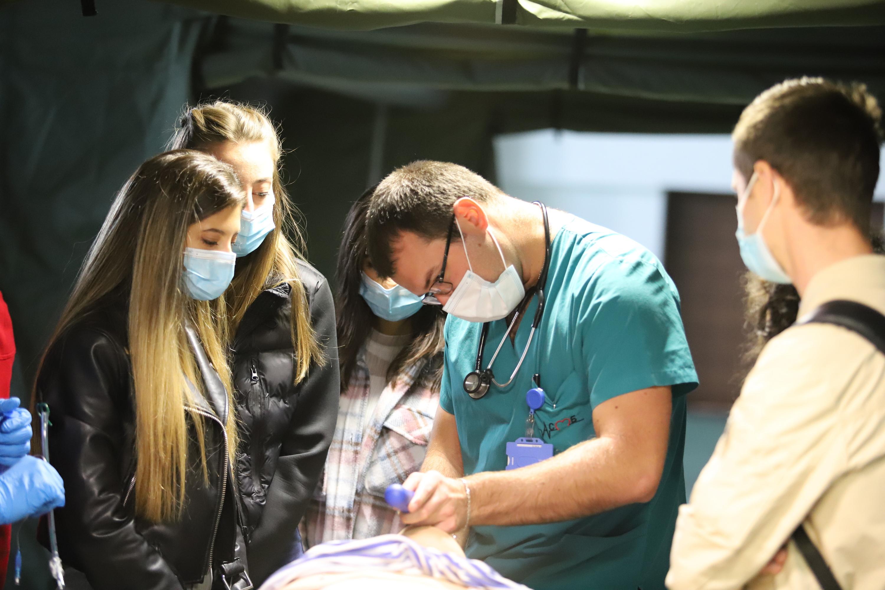 Студенти и медици от ВМА-София спасяваха „ранени“