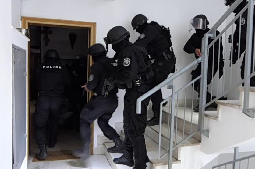 44 дисциплинарни производства срещу полицаи се водят по случая „Семерджиев“