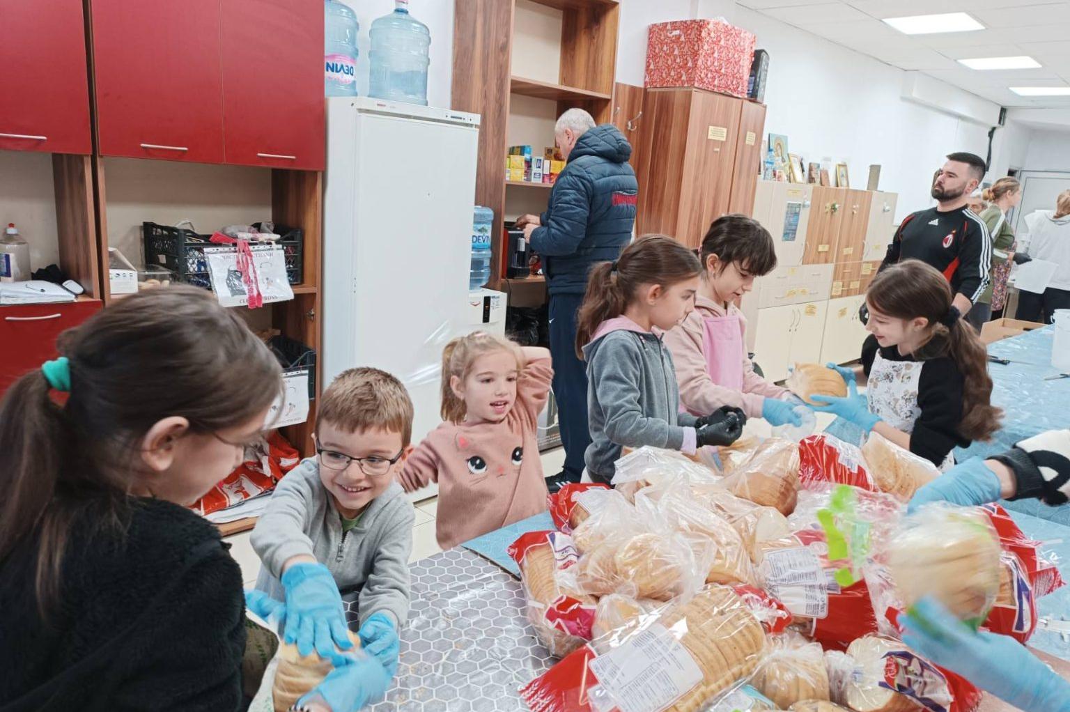 Децата от столичното ОУ „Тодор Минков“ отвориха сърцата си за нуждаещи се