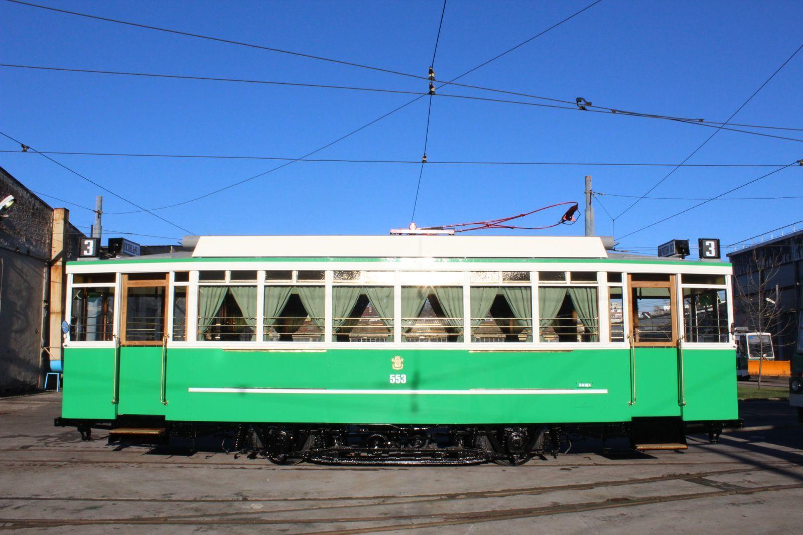 Ретро трамвай предлага безплатна обиколка из София