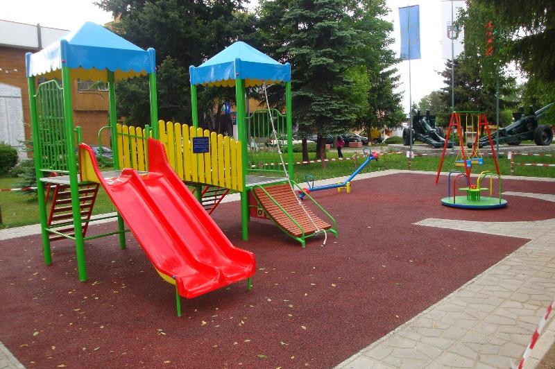 "Да, България" организира обществено обсъждане за детските площадки в София