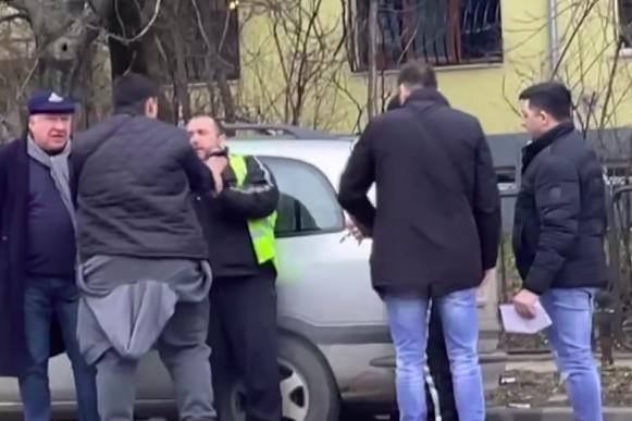 За неплатена скоба в София: Нарушител души служител на ЦГМ на "Шипченски пр