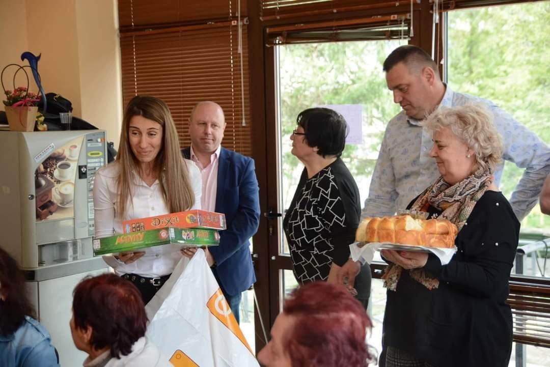 Общинският съветник Таня Георгиев помогна да се открие пенсионерски клуб в 
