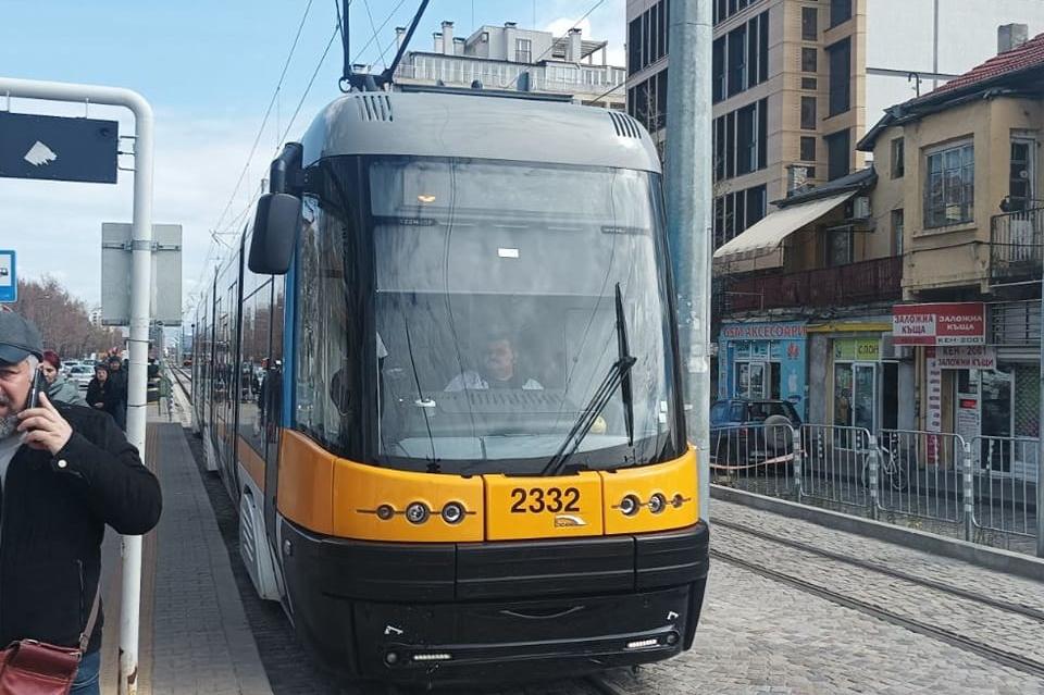 Общински съветник се похвали: Трамвай 5 се движи с 6 минути по-бързо по "Ца