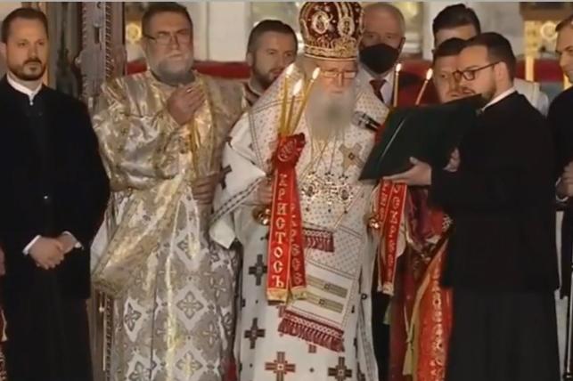 Патриарх Неофит няма да отслужи празничното богослужение тази нощ