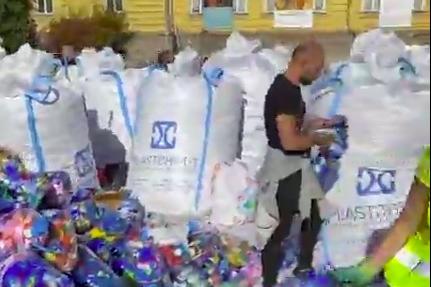 "Капачки за бъдеще" ще събира и пластмасови бутилки в София