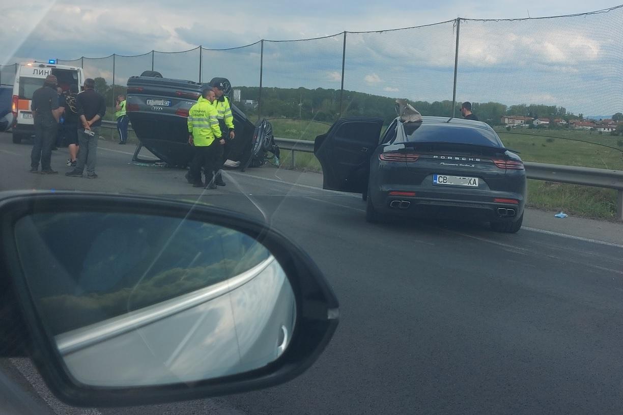 Катастрофа на скоростната тангента в София (СНИМКИ)