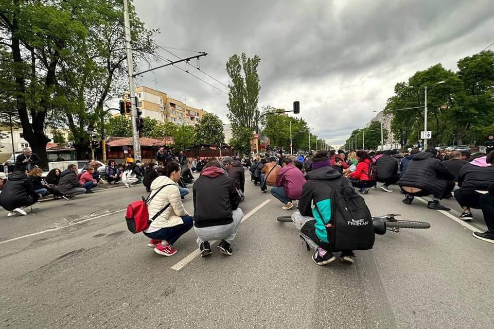 Софиянци отново на протест след катастрофата на бул. Сливница