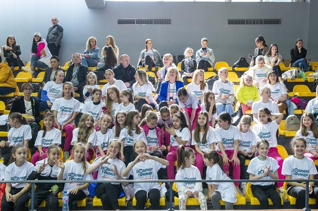 Хиляди деца се събраха в София за "Добрият пример: #спортувам"