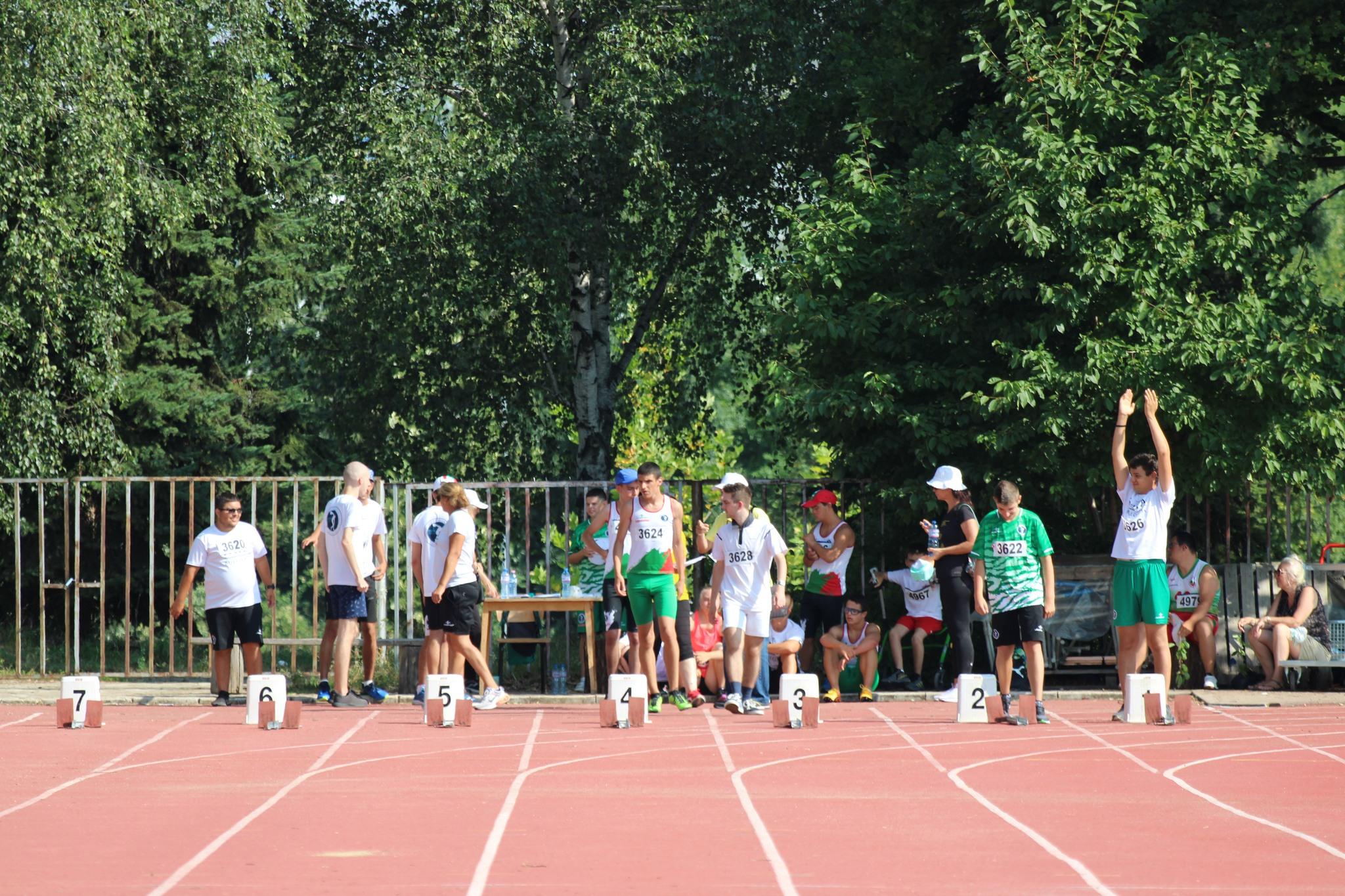 В София се проведе първото държавно по лека атлетика за хора с интелектуалн