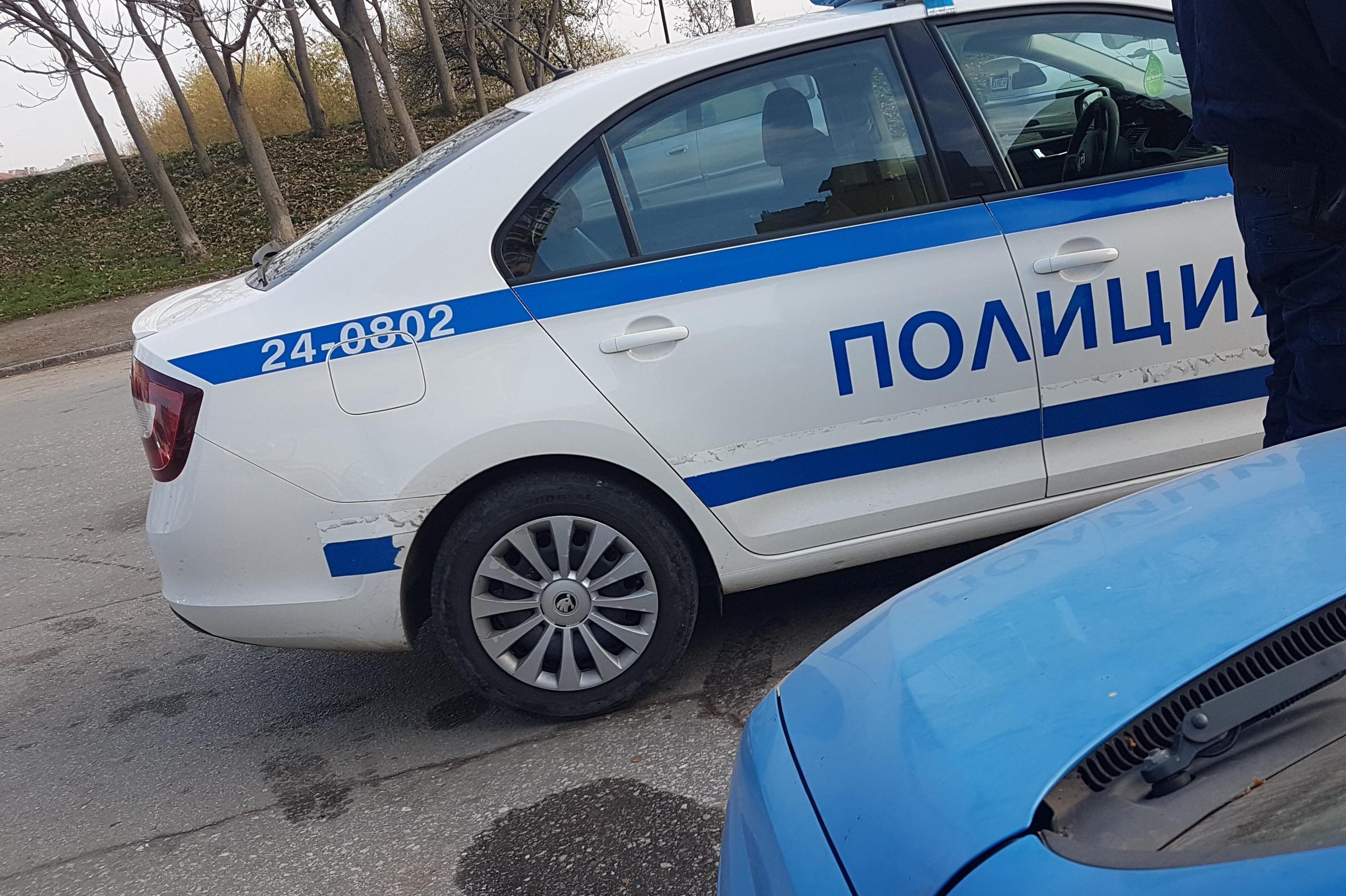Пиян шофьор блъсна автомобил в Етрополе и избяга