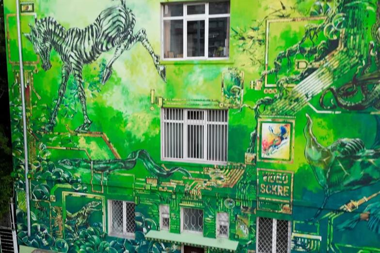 Нов „зелен“ стенопис краси фасадата на столичното ОУ "Петко Ю. Тодоров"