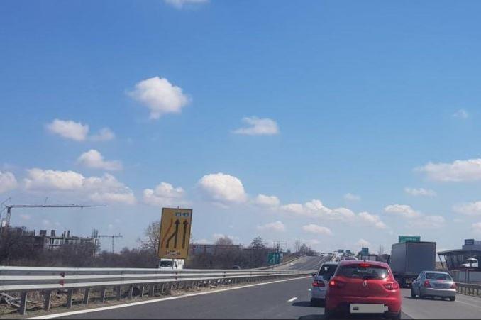 Заради ремонт: Движението при 88-ти км на АМ „Тракия“ към София е в едната 