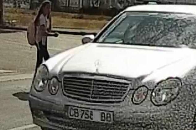 Мерцедес убиец в Люлин: Колата прелетя пред дете на пешеходна пътека