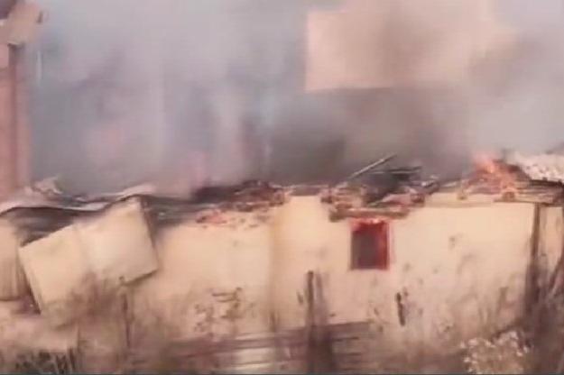 Големият пожар в самоковското село Говедарци е тръгнал от барбекю