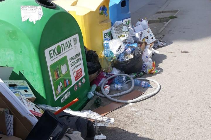 Отмъщават ли си фирмите за чистота в София? Около Бизнес парка потъна в бок