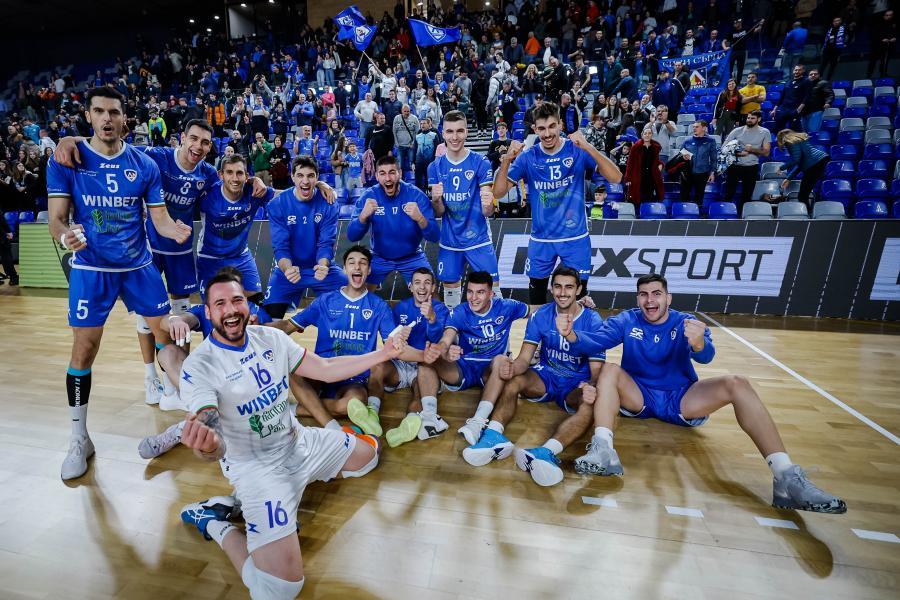 Волейболният „Левски“ призовава фенове да влязат в „синьото“ семейство