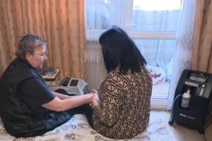 53-годишната Добринка от София се нуждае от средства за лечение на коварно 