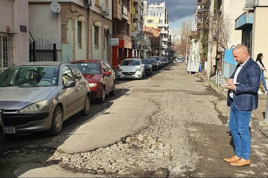 Кметът на столичния Възраждане обеща ремонт на ул. Антим I