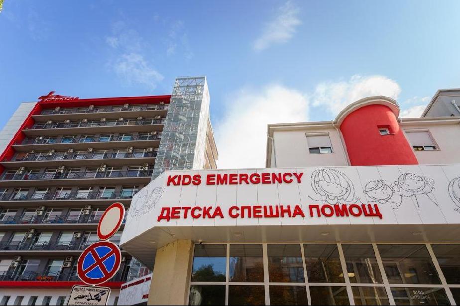 Детето, прието с огнестрелна рана в столичната „Пирогов“, е изведено от реа