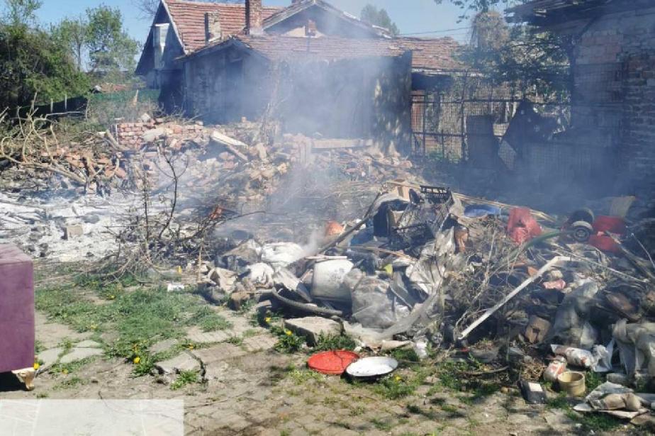 След сигнал на граждани: Акт за горене на отпадъци в столичния „Илинден“