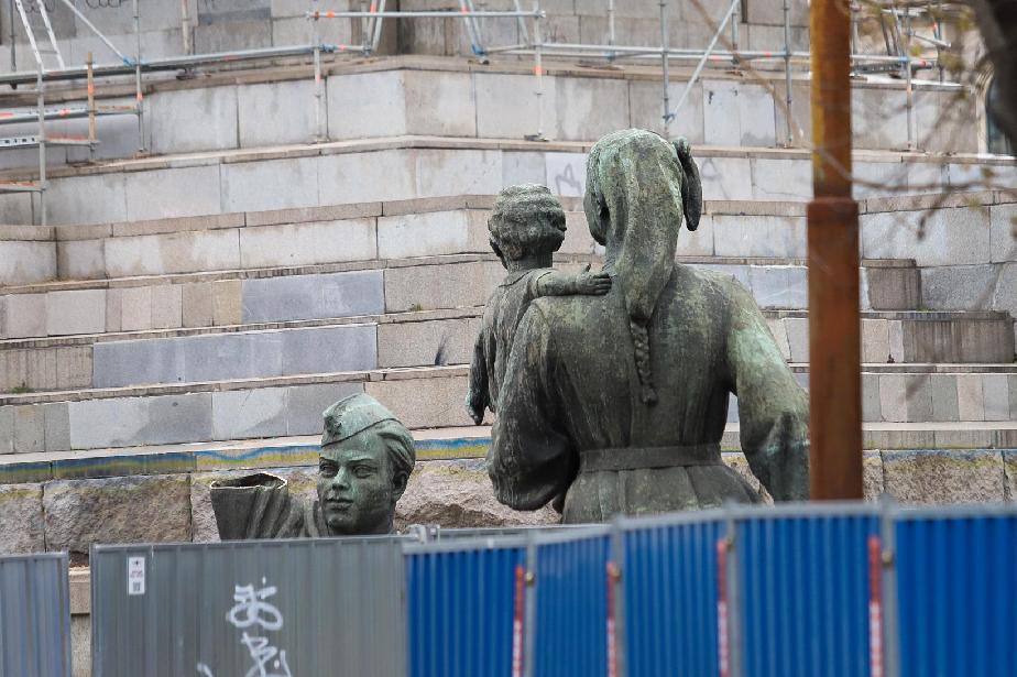 Започна консервация на постамента на Паметника на Съветската армия в София